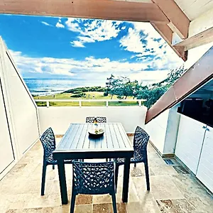  Appartement Face A La Pierre Et Guadeloupe